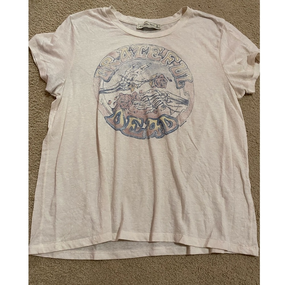 💛 grateful dead tee :)